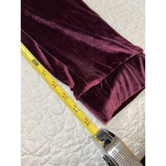 Onepiece Original Red Burgundy Velour Loungewear Jumpsuit Unisex Size Small - Picture 5 of 7